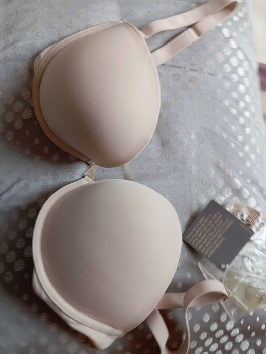 NOWY Biustonosz na specjalne okazje M&S 80 E
