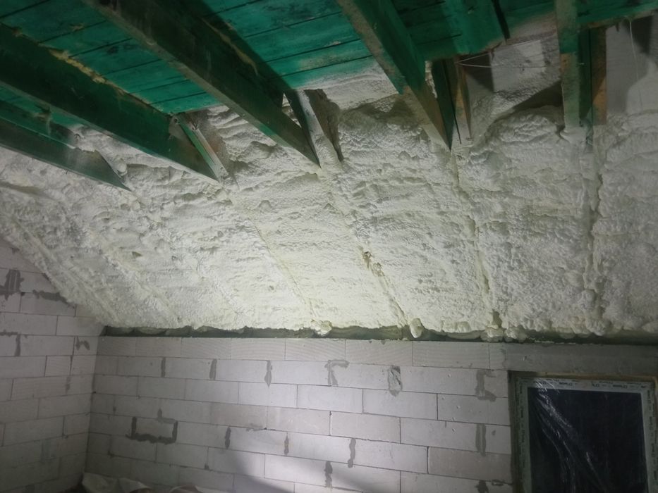 Утепляйся зараз а в зимку економ Ппу,пінополереутанове утеплення