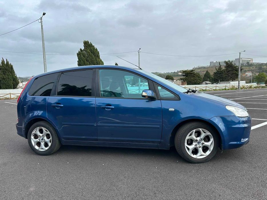 Ford C-Max — fotografia 2