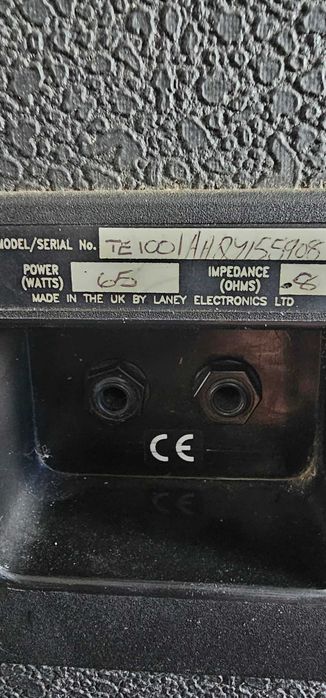 4X Colunas Passivas Laney 65W