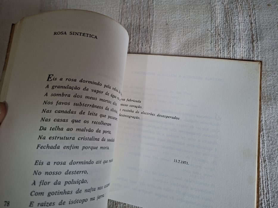 Poesia primeira edição de Vitorino Nemésio