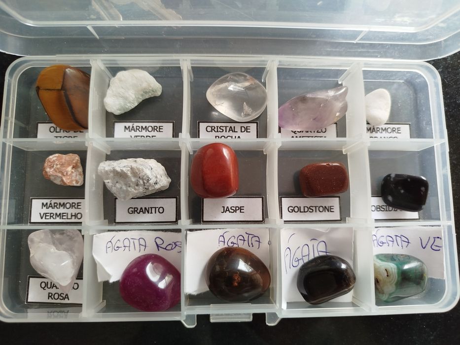 Conjunto de minerais