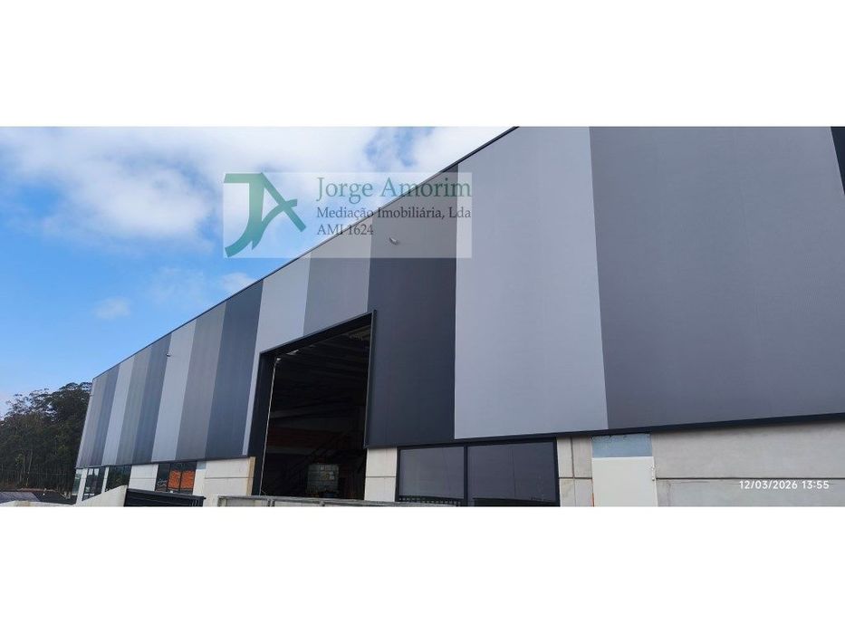 Armazém disponível para entrada imediata. 675 m2