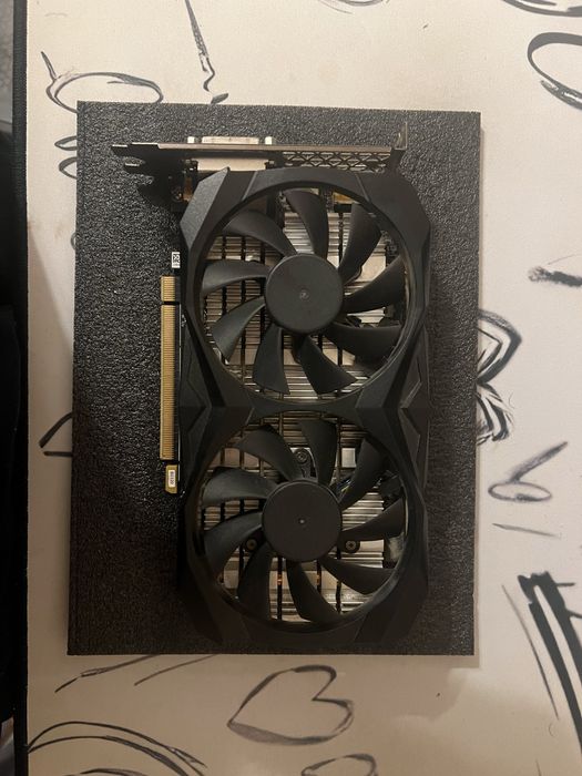 GTX 1060 3gb zotac DDR5