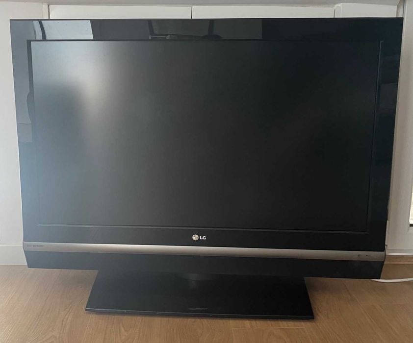 Televisão LG 42 polegadas