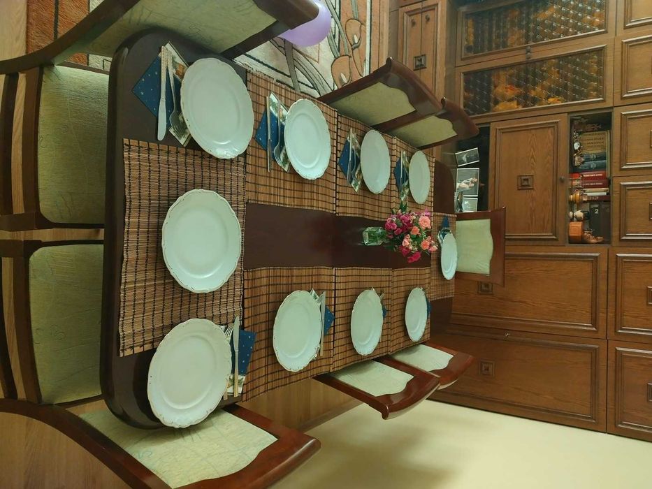 Stół dębowy, rozkładany + 10 krzeseł -  KOMPLET