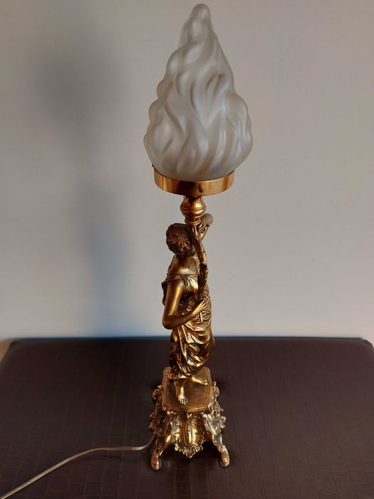 Candieiros de mesa em Bronze