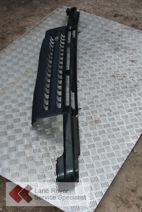 Atrapa Grill Land Rover Discovery 2 + listwy