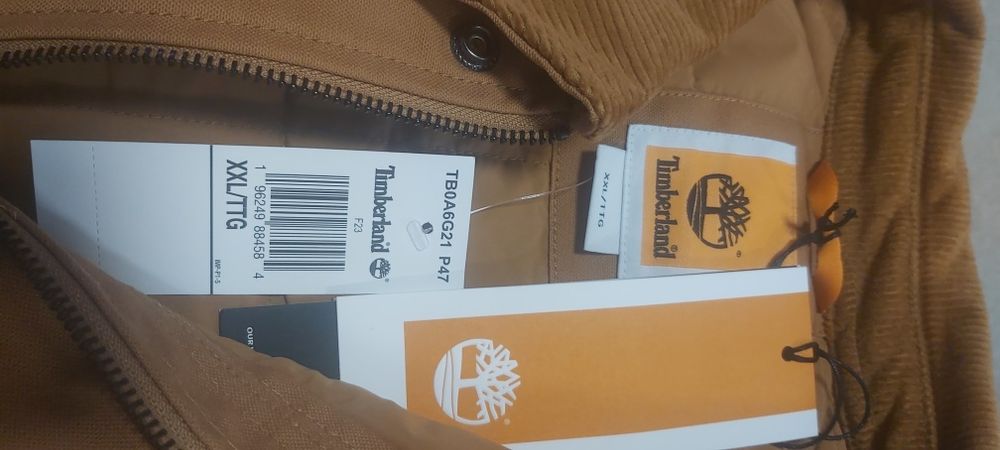 Casaco TIMBERLAND novo
