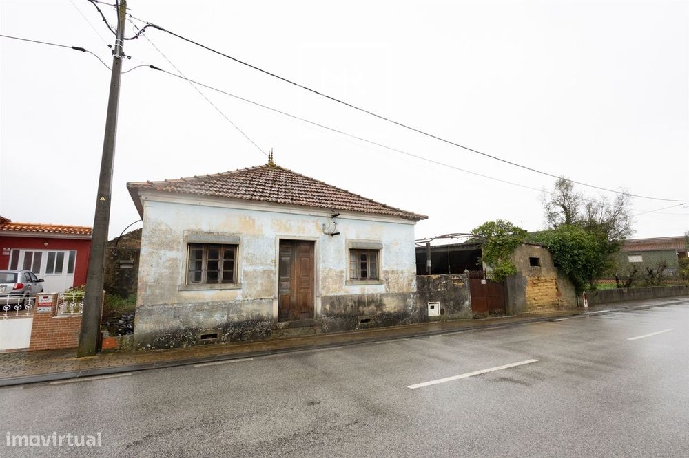 Moradia para Restaurar T3 Venda em Covões e Camarneira,Cantanhede