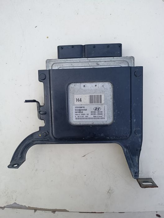 Єбу хундай соната газ