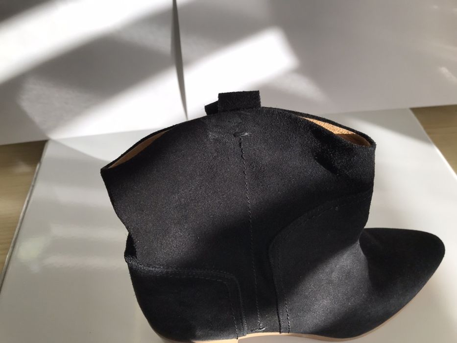 Czarne, wąskie botki/kozaki zamszowe od BAYLA roz. 40