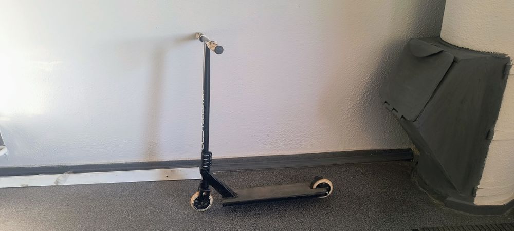 Трюковий самокат bestscooter