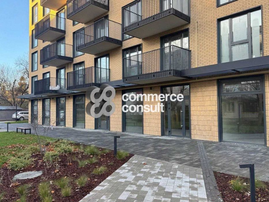 Оренда фасадного приміщення 43 м2  вул. В. Великого, ЖК Wabi