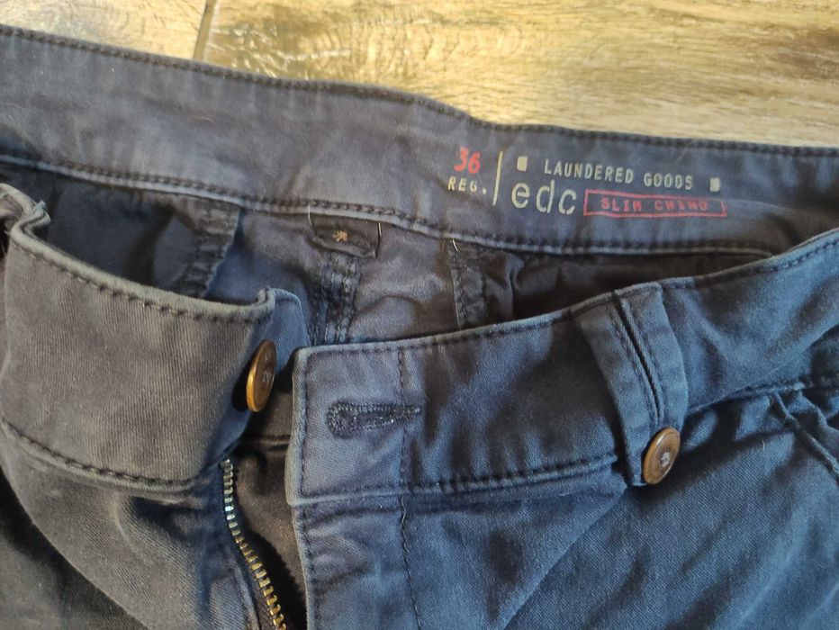 Za darmo męskie spodnie