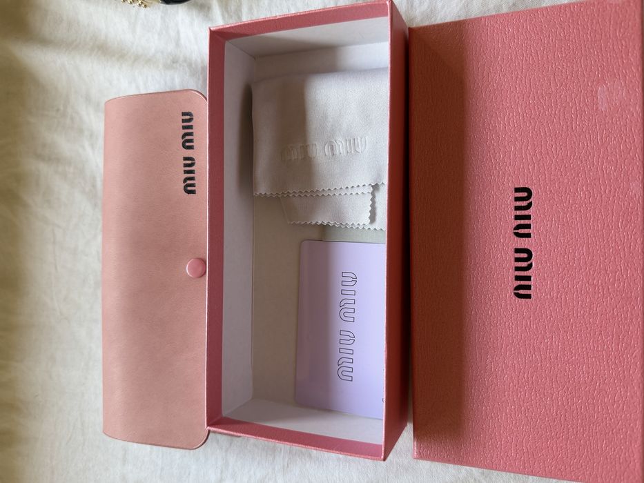 Óculos de sol miu miu