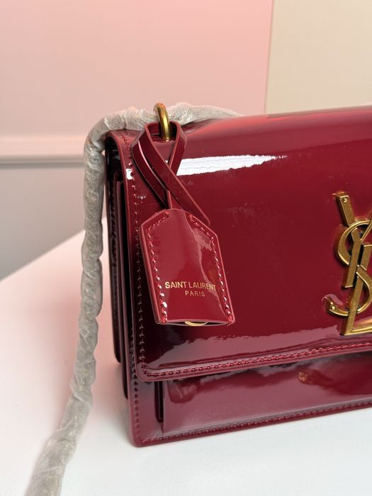Сумка YSL Yves Saint Laurent Sunset Medium in Chain Bag in Burgundy