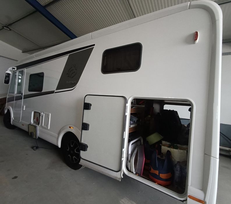 Autocaravana -KNAUS VAN I -650MEG - Platinum Selection - Edição Limitada