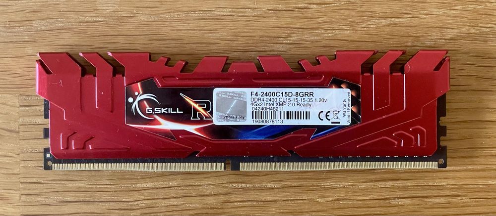 Память DDR4 G.Skill RipJaws4 4Gb 2400 mhz