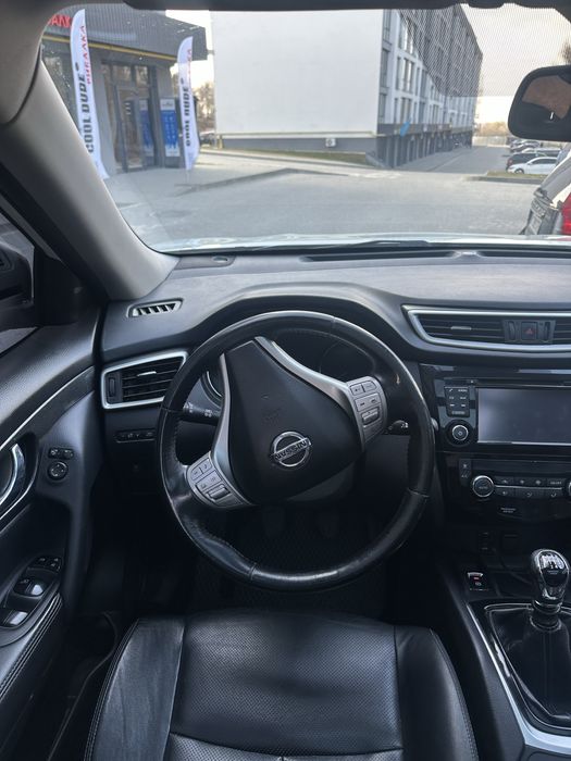 Nissan X Trail 2015