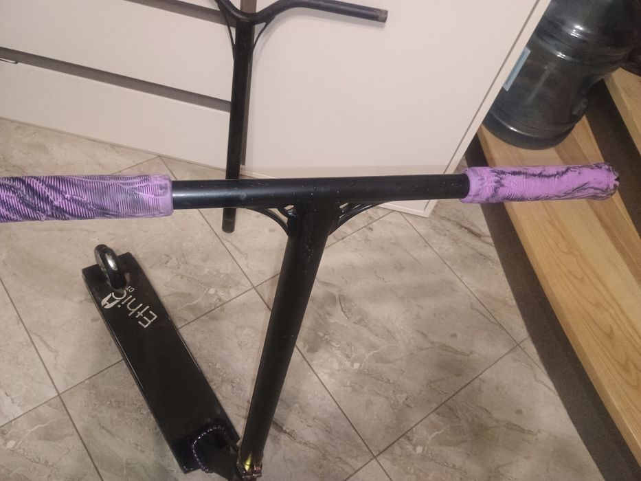 Трюковий самокат