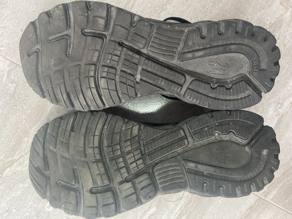 Кросівки Brooks Adrenaline GTS 19