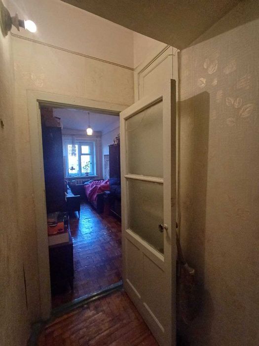 3-кімн. квартира, цегла, р-н ДК Орбіта! Без комісії!