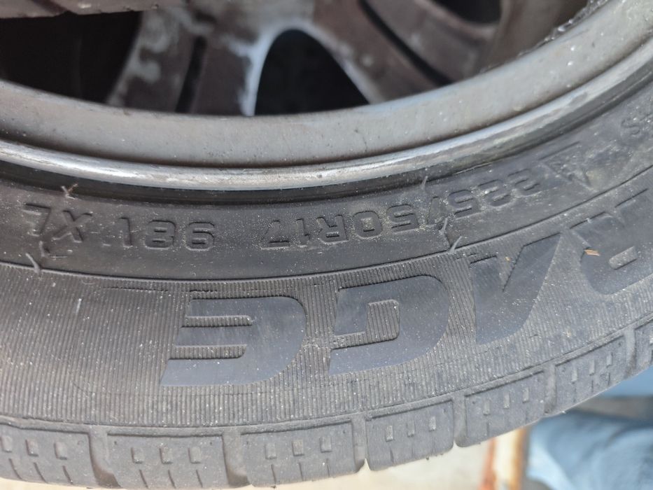 Jantes BMW  R17 225/50