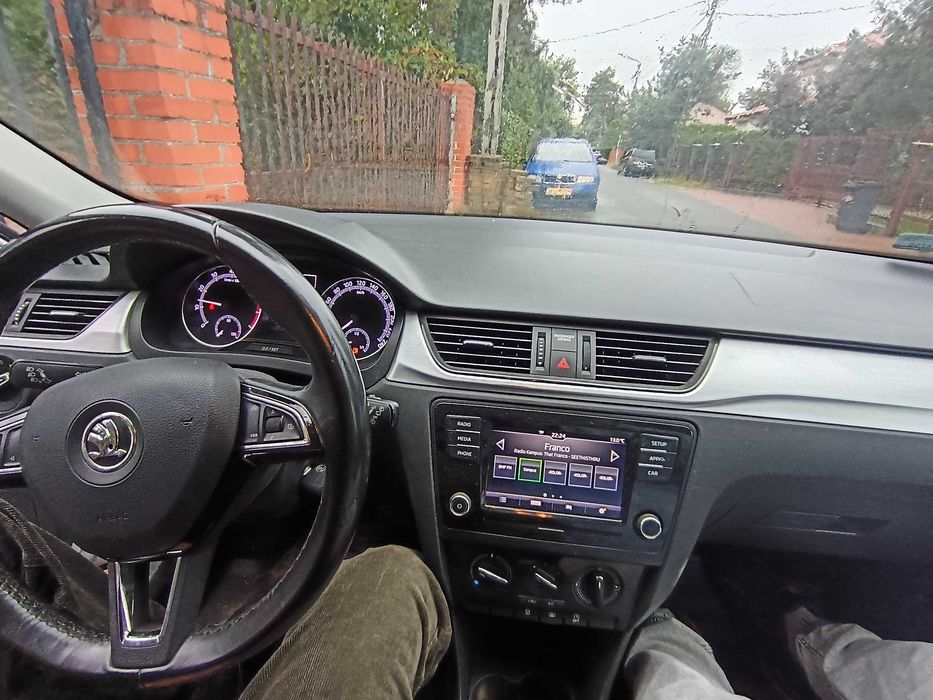 Skoda Rapid Srebrna