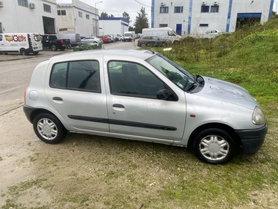 renault clio 1999