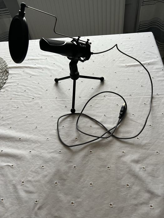 Mikrofon komputerowy