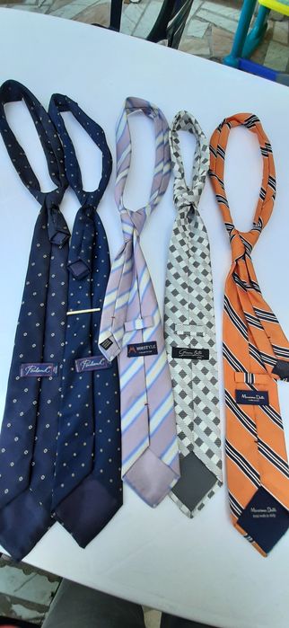 Groom's Oxford Suit, Crisci Vest, and Tie64586352988929123