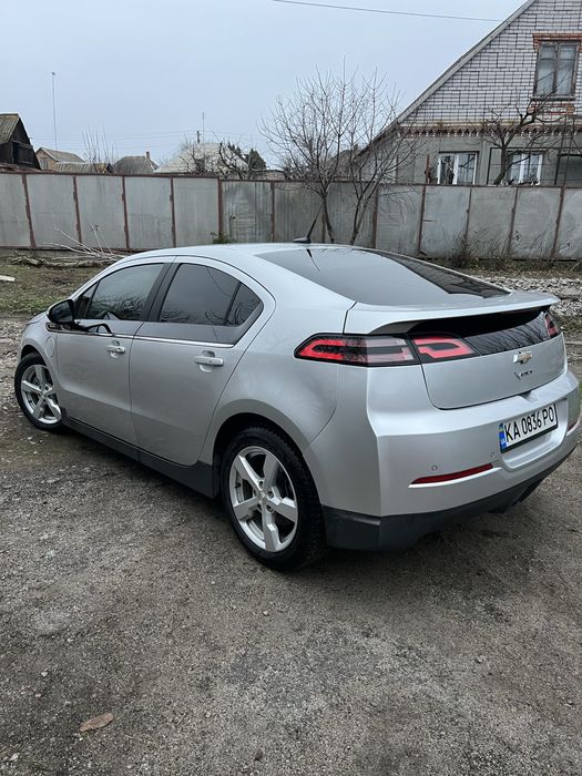 Chevrolet volt hybrid