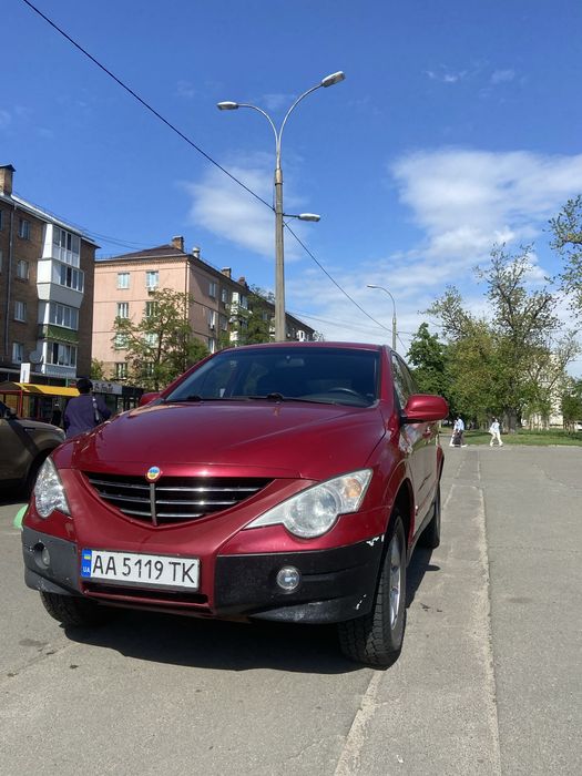Авто 2й власник на ходу куплений в салоні в Києві