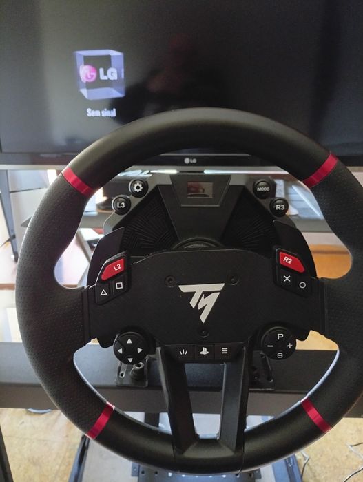 Volante Thrustmaster t598