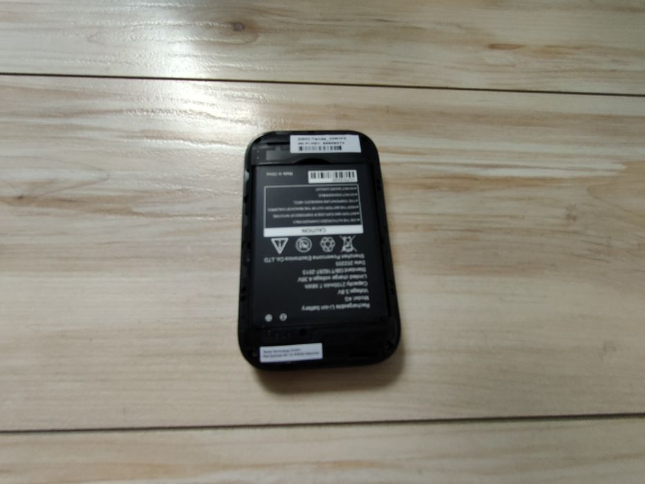 Modem LTE Tenda 4G z funkcją NAS i slotem na kartę microSD
