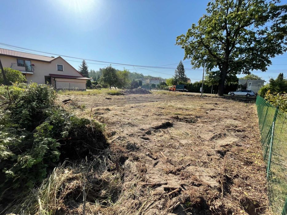 Działka 674 m² w Chełmku, ul. Krakowska — pod dom lub usługi - Więcej