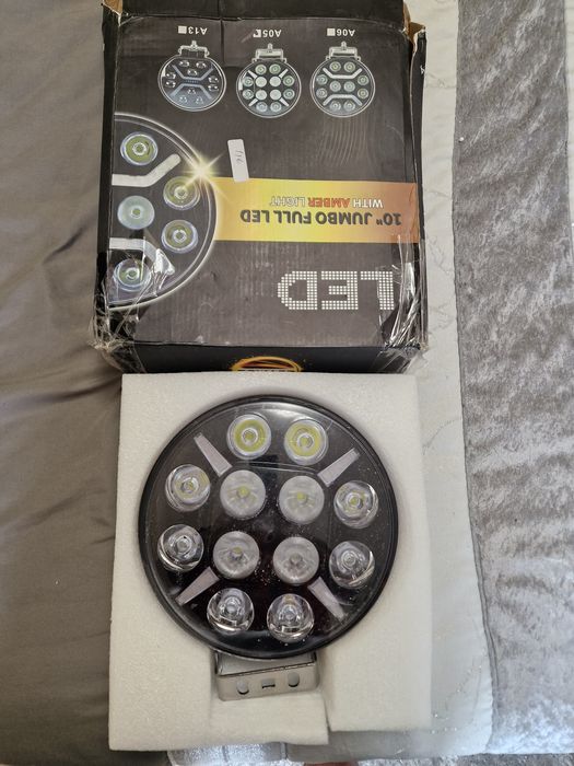 Farois leds nevoeiro