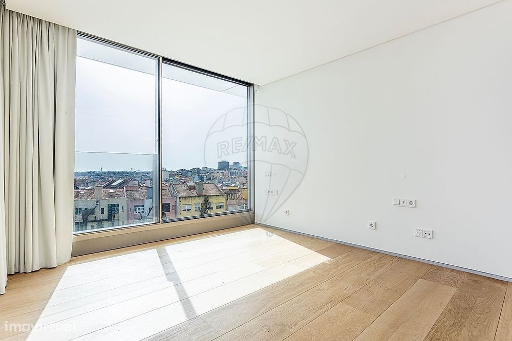 Apartamento T4 para venda