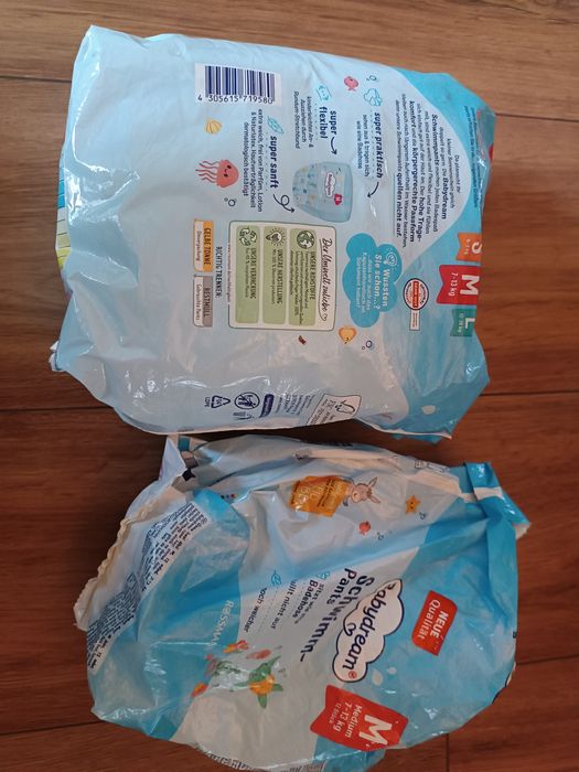 Pieluchy, pieluszki, pieluchomajtki do pływania