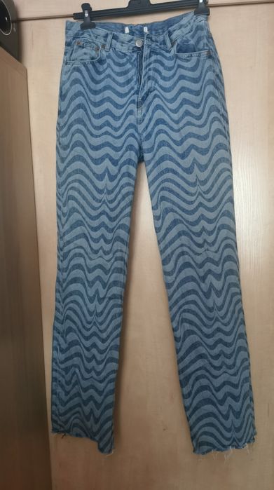 Damskie spodnie jeansowe pull& bear roz. M