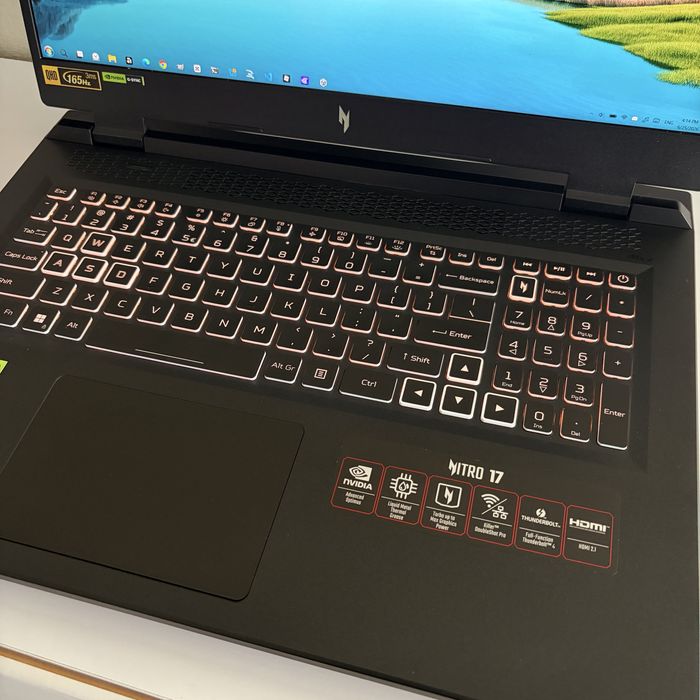 Acer Nitro 17 AN17-51 i7-13700H, RTX 4060, 1 TB SSD NVMe, 16 RAM стан нового