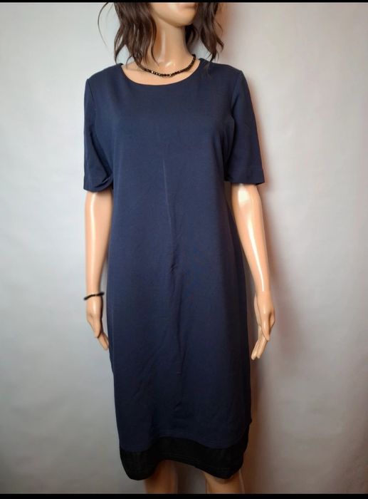 Sukienka granatowa,elegancka,ołówkowa w rozm.42(XL).