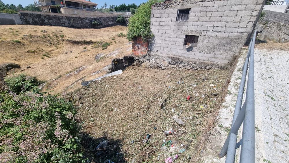 Casa a restaurar freguesia e da Guarda alfarazes