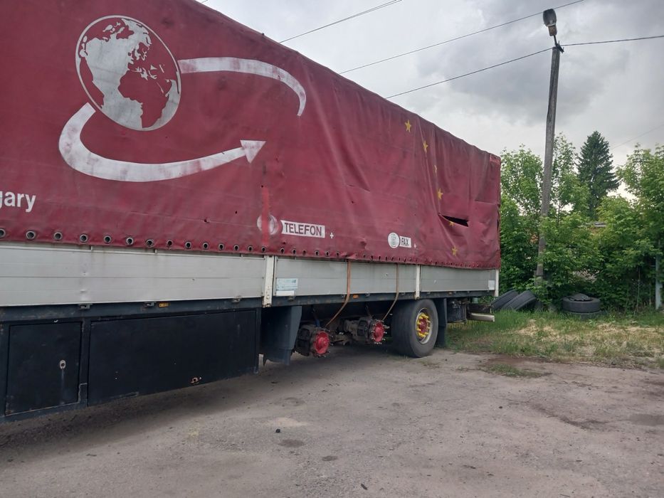 Продам напівпричіп бортовий