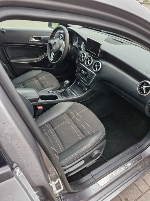 Mercedes a180 2014 benzynya 1.6