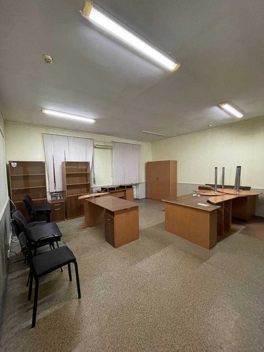 Оренда офісу на два кабінети.