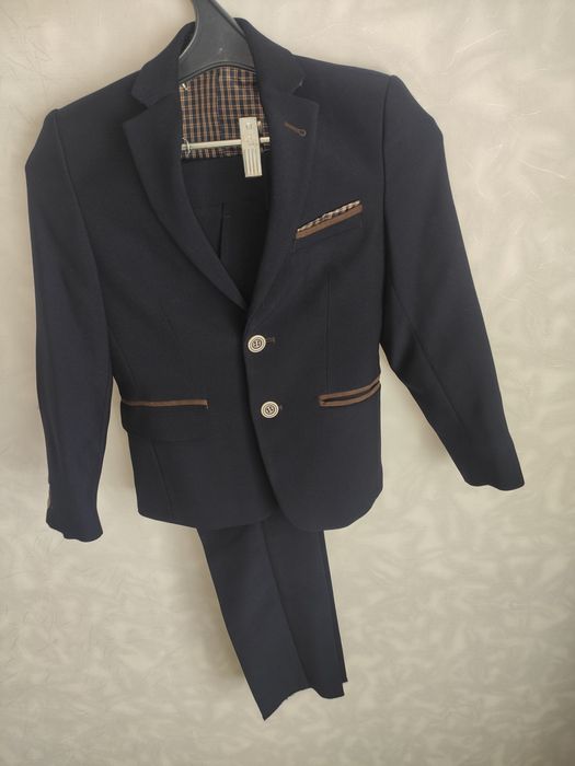 Шкільна форма для хлопчика