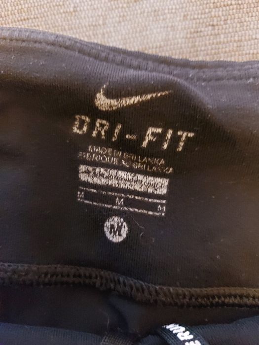 Leginsy nike 394.