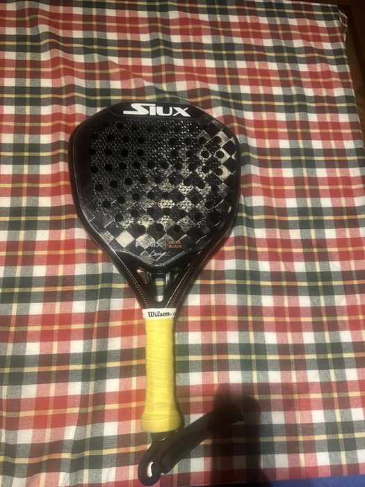Raquete de padel professional